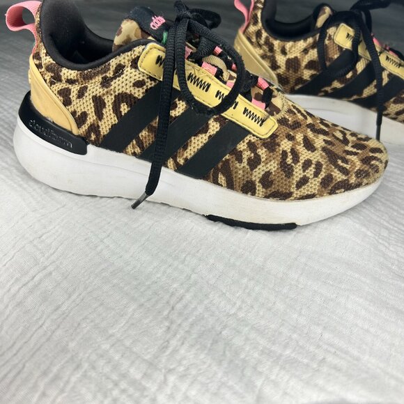 ADIDAS GIRLS Racer TR21 Leopard Running Shoe SIZE 2 - Picture 3 of 9
